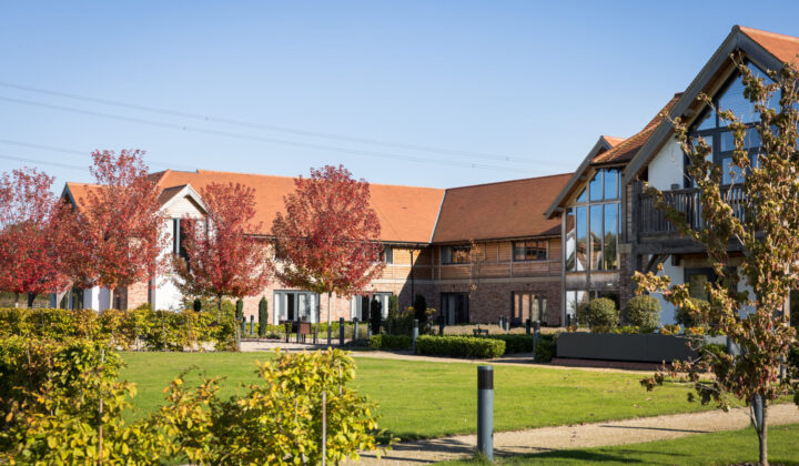 Cosy Season Stay – SAVE 15%!