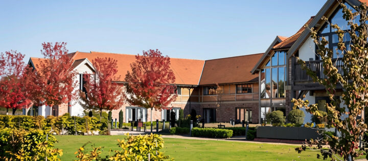 Autumn Dinner, Bed & Breakfast Sale