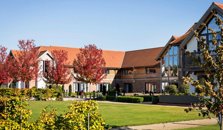 Autumn Dinner, Bed & Breakfast Sale