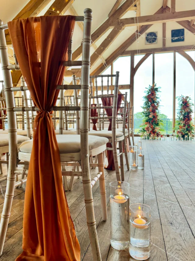 Autumn wedding season, we’re ready for you 🍂🤎

The Grand Hall was made for these warm autumnal tones ✨

@sandburnhallweddings 

#sandburnhall #sandburnhallweddings #autumnwedding #yorkshirewedding #weddingvenue