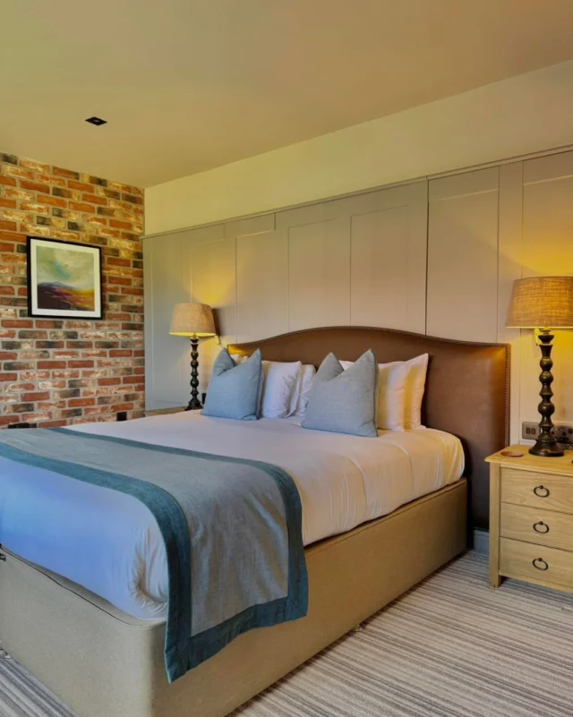 Planning an autumn trip to York? 👀🍂

Make a little more of your visit with a stay at Sandburn Hall. With York just a short drive away, dinner at Tykes and the Yorkshire countryside on your doorstep, you’ve got plenty of reasons to stay the night 🤎

Book today
👉 Link in bio

#sandburnhall #yorkshirehotel #getaway #york #autumn